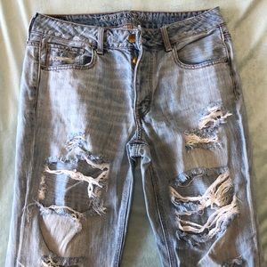 American eagle distressed mom style jeans